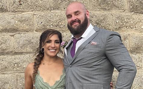 raquel gonzález boyfriend|Braun Strowman Wishes His Spanish Queen Raquel。